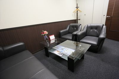 オフィスパーク　丸の内キリックスビル会議室 応接室の室内の写真