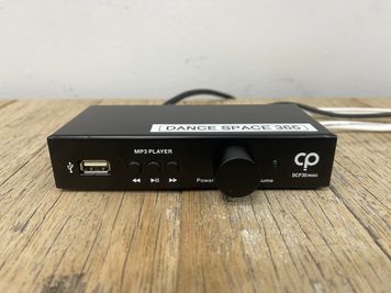 設備：アンプ（iPhone・iPad可能） - DANCE SPACE 365 新代田店 【新代田駅徒歩5分】DANCE SPACE 365ー新代田店の設備の写真