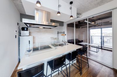 森下レジデンス 【最上階貸切】MAX15名/ジャグジー/広々テラス/BBQ可の室内の写真