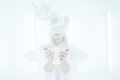 White Out 真っ白の光の空間/White Out/備品充実/ コスプレの室内の写真