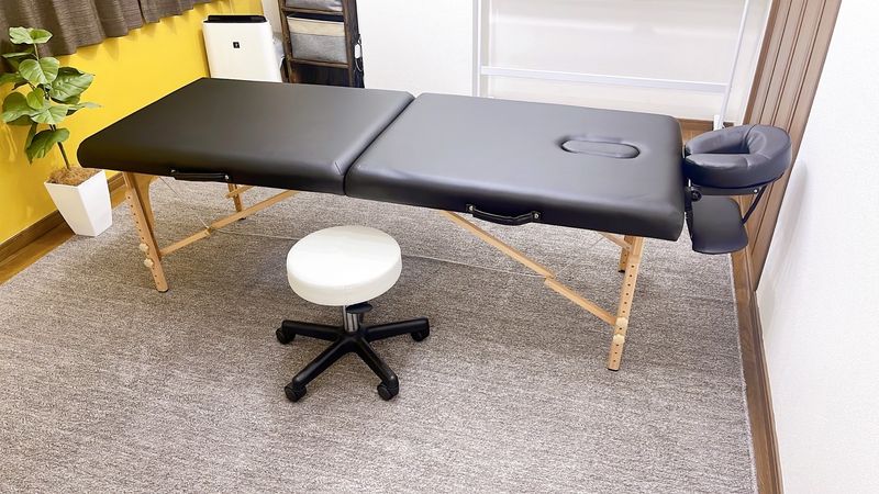 BASE本八幡-会議室 - BASE-本八幡会議室