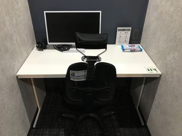 高速Wi-Fiがご利用頂けます。 - PERSONAL SUITE 吉祥寺 ＜BOOTH25＞半個室空間※音漏れ対策実施中※の室内の写真