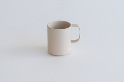 Blend Living 【Blend Living】シンプルなデザインの自然光スタジオの室内の写真