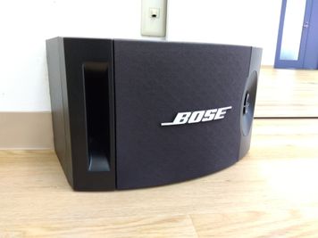 大迫力スピーカー（BOSE201V） - スタジオロージー スタジオ　ロージーの室内の写真