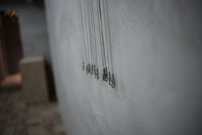 marble gallery 天高３.7メートルの洗練されたアートギャラリーの室内の写真