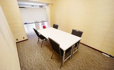 TKP銀座ビジネスセンター ミーティングルーム8Cの室内の写真