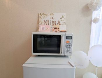電子レンジ - party coco 【NUMA部屋】本人不在の誕生日会の設備の写真