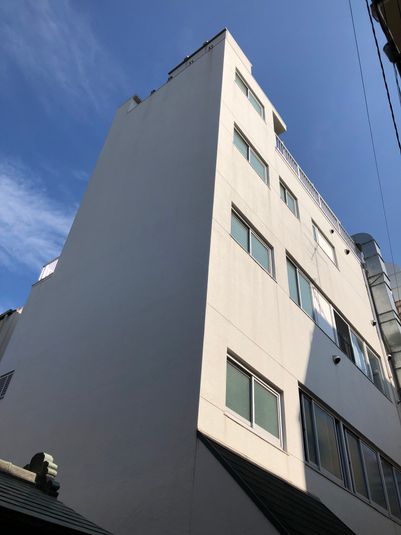 〈ホワイトビル〉屋上🏢完全個室✨Wi-Fi📶撮影📷料理🍳 - 〈ホワイトマンション〉屋上🏢完全個室✨Wi-Fi📶撮影📷