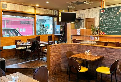 和泉府中駅より徒歩3分♪　カフェ空間を貸切レンタルできます♪ - カフェレンタルスペース％