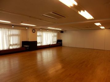 Aスタジオ - 横浜ダンス学院  レンタルスタジオ 横浜駅徒歩6分 最大112㎡ 多ジャンルOKの室内の写真