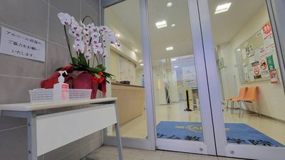 サム貸し会議室 301会議室【1名～15名】（３F）30平米の入口の写真