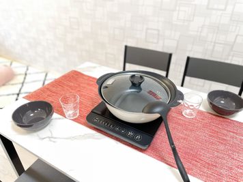 鍋パーティーに是非🍲 - 矢場町パーティ608 広いキッチン付きレンタルスペースTHE ROOM矢場町608の室内の写真