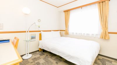 東横INN横浜桜木町 エコノミーダブルの室内の写真
