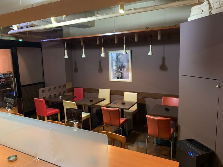 40～50様用の分煙化された大型スペース(貸切） - 日本橋Bar