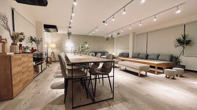 レンタルスペース Ritzなんば【難波】 1名～20名様専用〈SMILE工房 Ritzなんば〉の室内の写真
