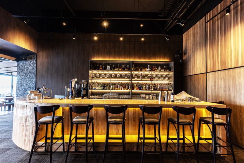 絶景テラス！オーシャンフロントレストラン - Re:Journal