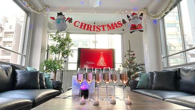 2022クリスマス装飾

#クリスマス2022 - Colormell（カラメル）渋谷新南口2号店 【リニューアル】（※ページ移動しました）の室内の写真