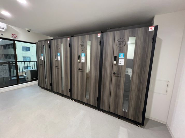 No.8 - RemoteworkBOX 西新宿Aビル店