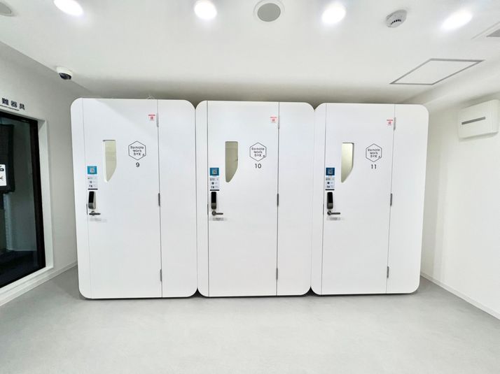 No.9 - RemoteworkBOX 西新宿Aビル店