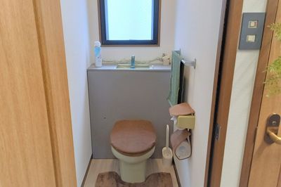 トイレ - 時間貸し個室空間「トレリラ北千住」 貸切プライベートレンタルサロン/充実設備の隠れ家スポットの室内の写真