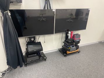 ＶＲ頭號プレイヤー ５０平方メートルに４時間カラオケ自由に歌い放題ます。の室内の写真