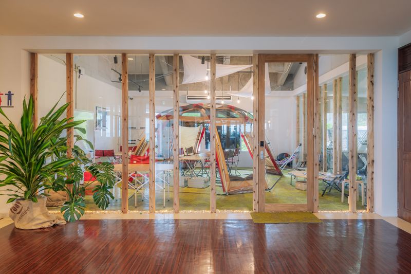 テントルーム貸切【定員10名】 - howlive読谷残波岬店