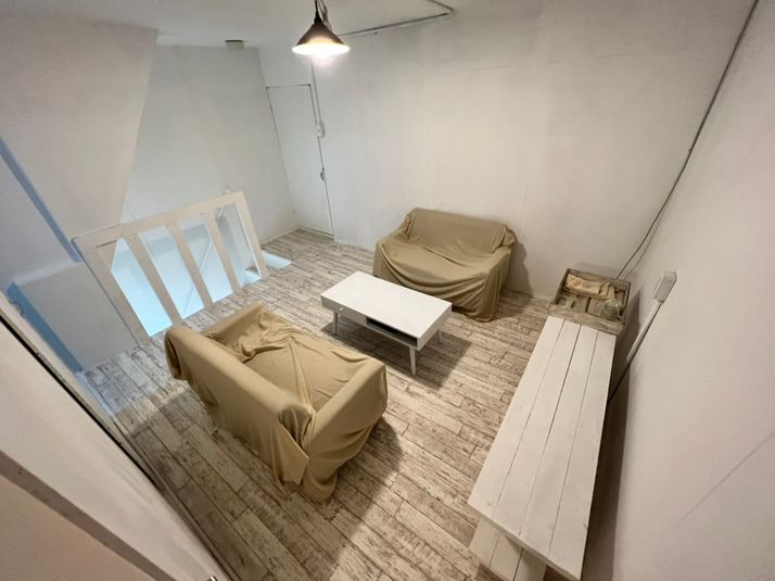 白を基調とした広いスペースを様々な用途で利用出来る！ - 大正Butter Cream