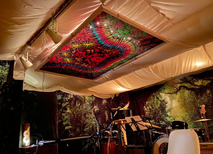 グランピング気分のスペース内 - Heaven  楽器演奏可能なレンタルスペースの室内の写真