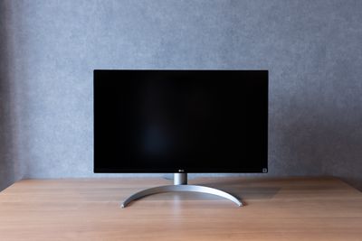 コンセール白壁4F 電動式バックペーパーと本格的照明機材付きレンタルスタジオの設備の写真