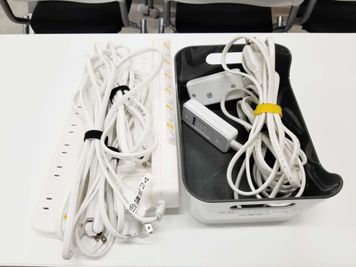 電源タップ（常設） - 貸会議室２４大宮 小会議室B+Cの設備の写真