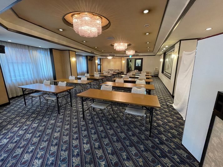 201号室 - レンタルオフィスいよてつ大街道