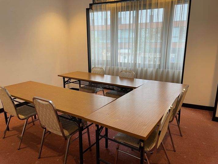 202号室 - レンタルオフィスいよてつ大街道