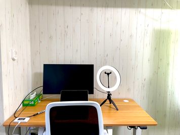 MYROOM 名古屋 | 集中したい方向けの部屋💻 WORKstudy名古屋 | 作業に集中したい方向けの部屋💻の室内の写真