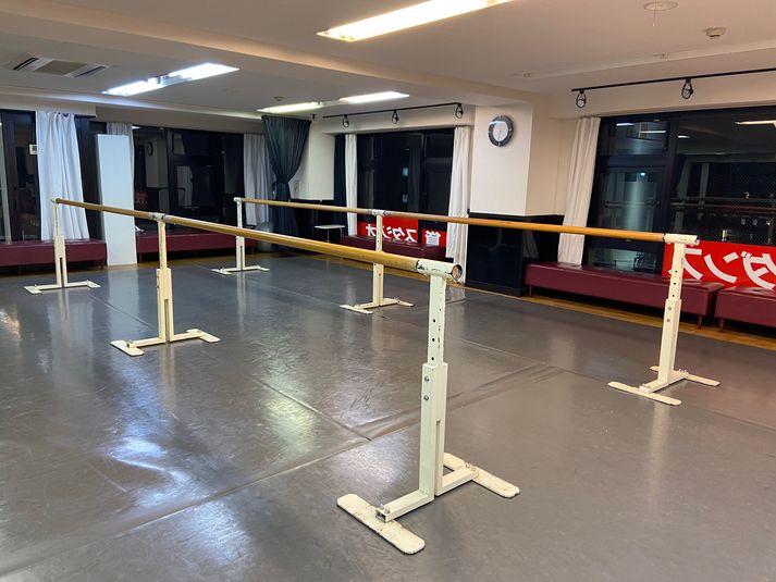  レンタルスタジオ 横浜駅徒歩6分 最大112㎡ 多ジャンルOK - 横浜ダンス学院