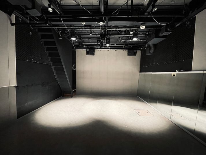 東京アポロシアター 劇場型イベント・撮影スタジオの室内の写真