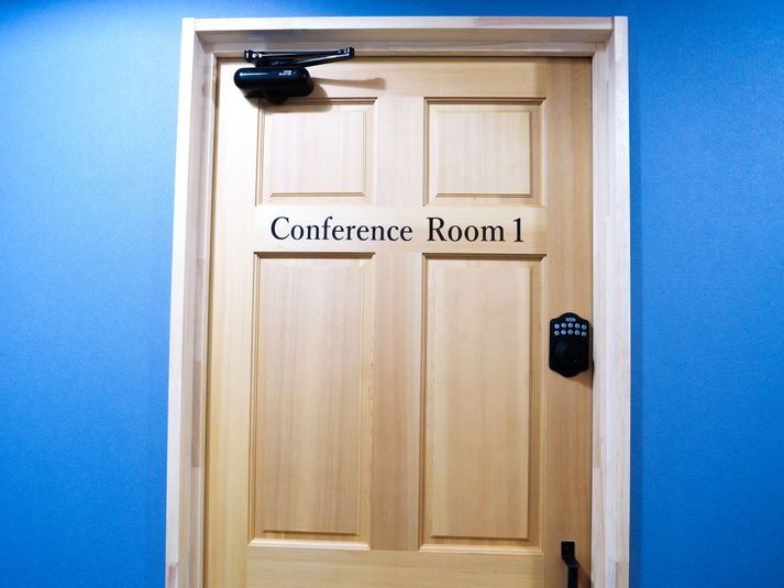 貸し会議室① - CO-WORKING SALON四季のいろ　レンタルスペース