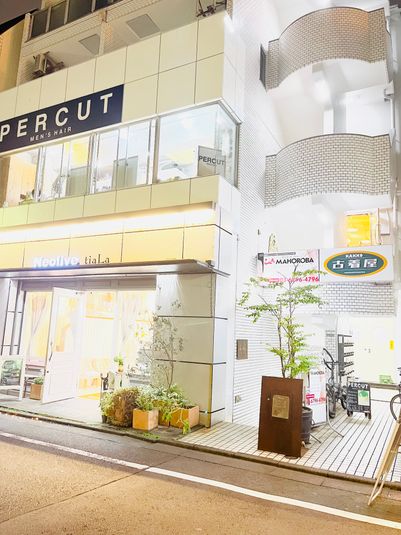 ネイルサロン　シェアサロン - ネイルサロンミール 