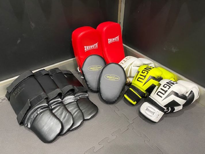 時間単位貸切型のスポーツジム・まんてんジム - 格闘技もできる！貸切専用タイムシェアスポーツジム「満点ジム」