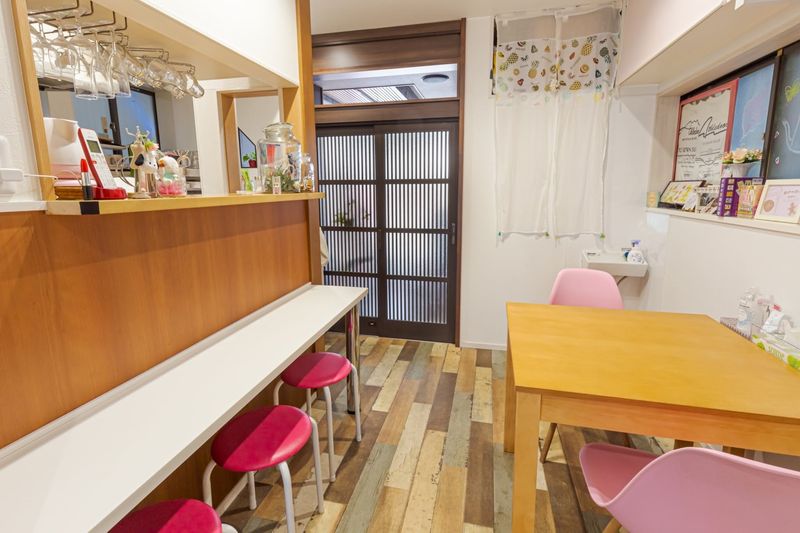 ３つのスペースを楽しめるコワーキングカフェ - KIKCAFE