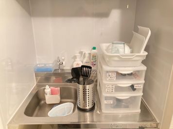 ミニキッチンがあります。 - わくわくカーニバル横浜3号 駅チカパーティルームの室内の写真