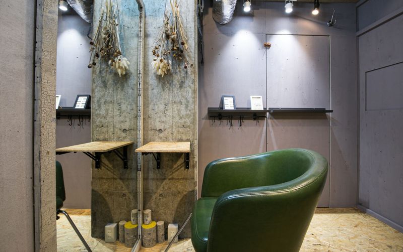 個室の美容室！タオルシャンリン付 - 個室のレンタル美容室