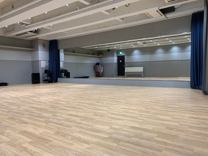 【恵比寿駅から徒歩3分】鏡・音響機材あり　稽古場 - シアター・アルファ東京