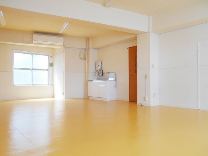 レンタルスタジオ2階 - すむぞう新橋スタジオ