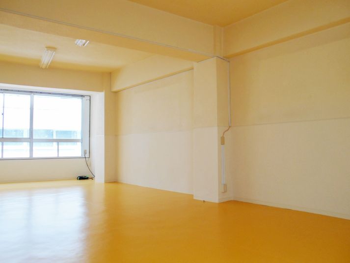 レンタルスタジオ2階 - すむぞう新橋スタジオ