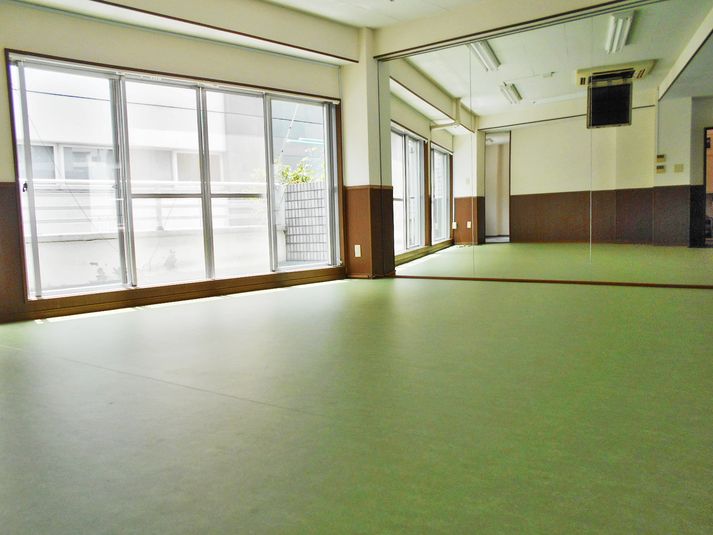 レンタルスタジオ 4F - すむぞう新橋スタジオ