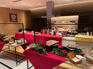 パーティ使用例 - MY Shokudo Hall&Kitchen 常盤橋MYShokudoHall＆Kitchenの室内の写真