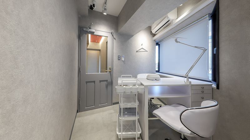 好立地のネイル専用個室スペース｜Sheネイルスタジオ都立大407 - 都立大学駅徒歩２分！ネイル専用レンタルスペース＜She都立大＞