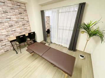 天神FRIENDS XVI 天神FRIENDS XVI広い・安い・綺麗な会議室！の室内の写真