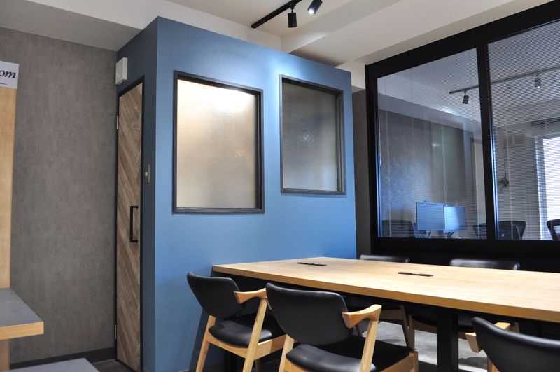 江坂コワーキングスペース<3DROPS> フォーンブース設置  - 3DROPS[サンドロップス]