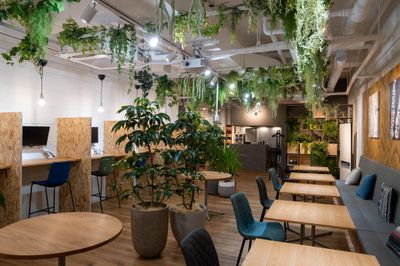 CO-WORKINGSPACE EXPRESSION ソファ席5の室内の写真